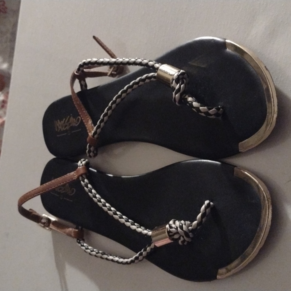 Mossimo sandles